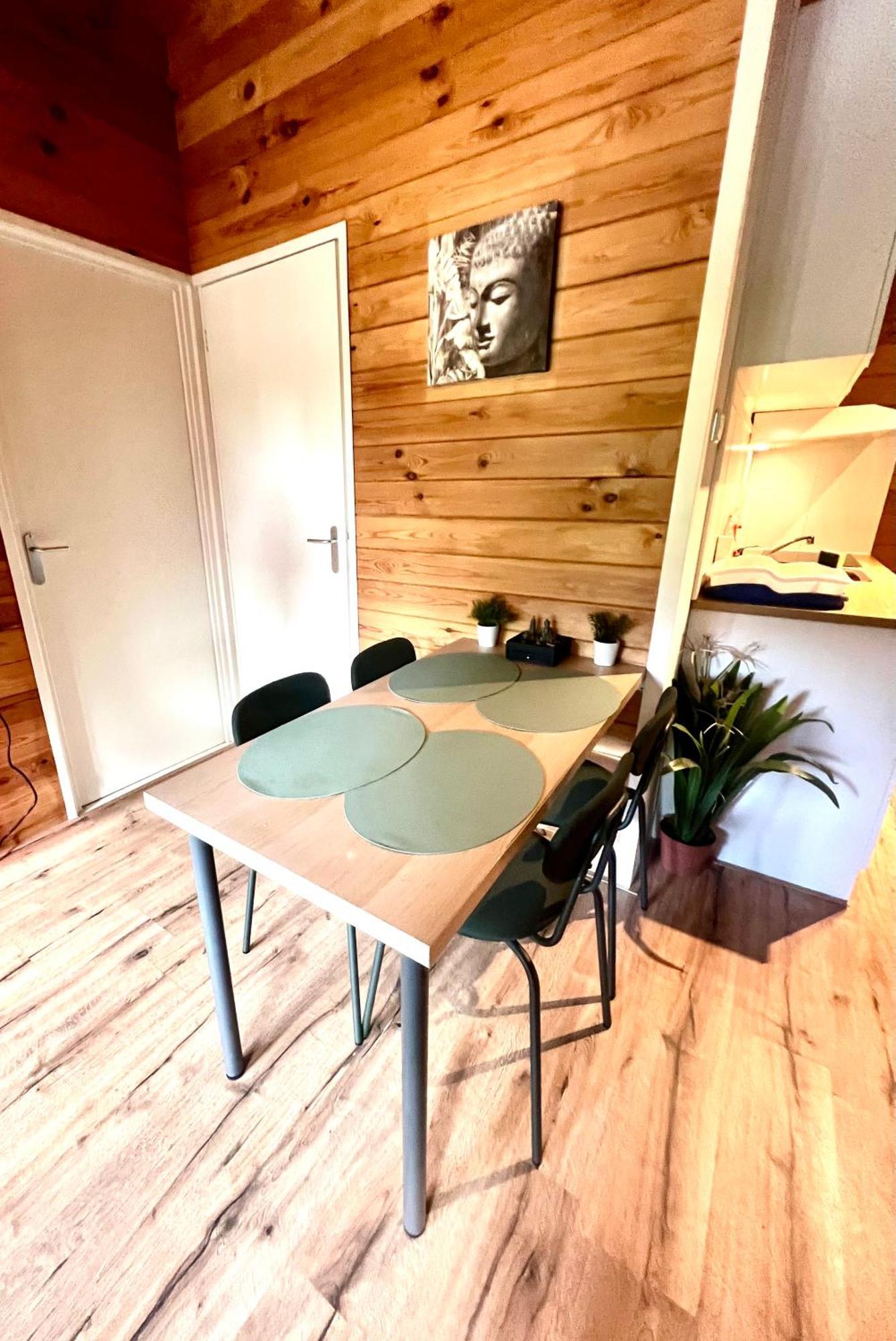 Buddha Style Family House & Jacuzzi & Sauna Near Amsterdam Vijfhuizen Exterior photo