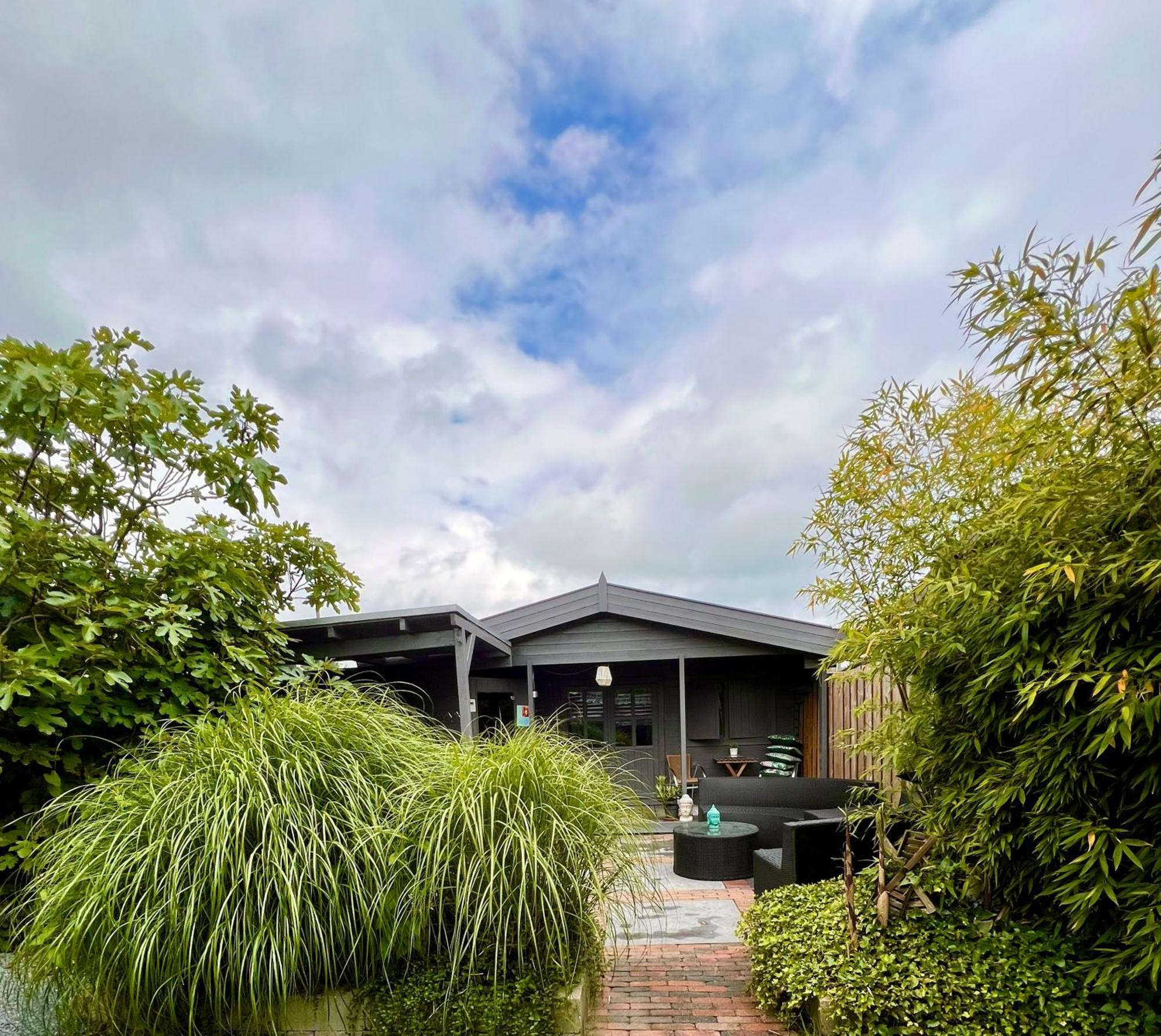 Buddha Style Family House & Jacuzzi & Sauna Near Amsterdam Vijfhuizen Exterior photo